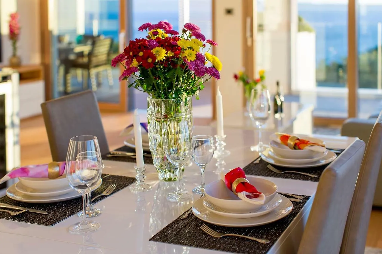 Bel Etage Amora Luxury Seaview Apartment With Pool Split